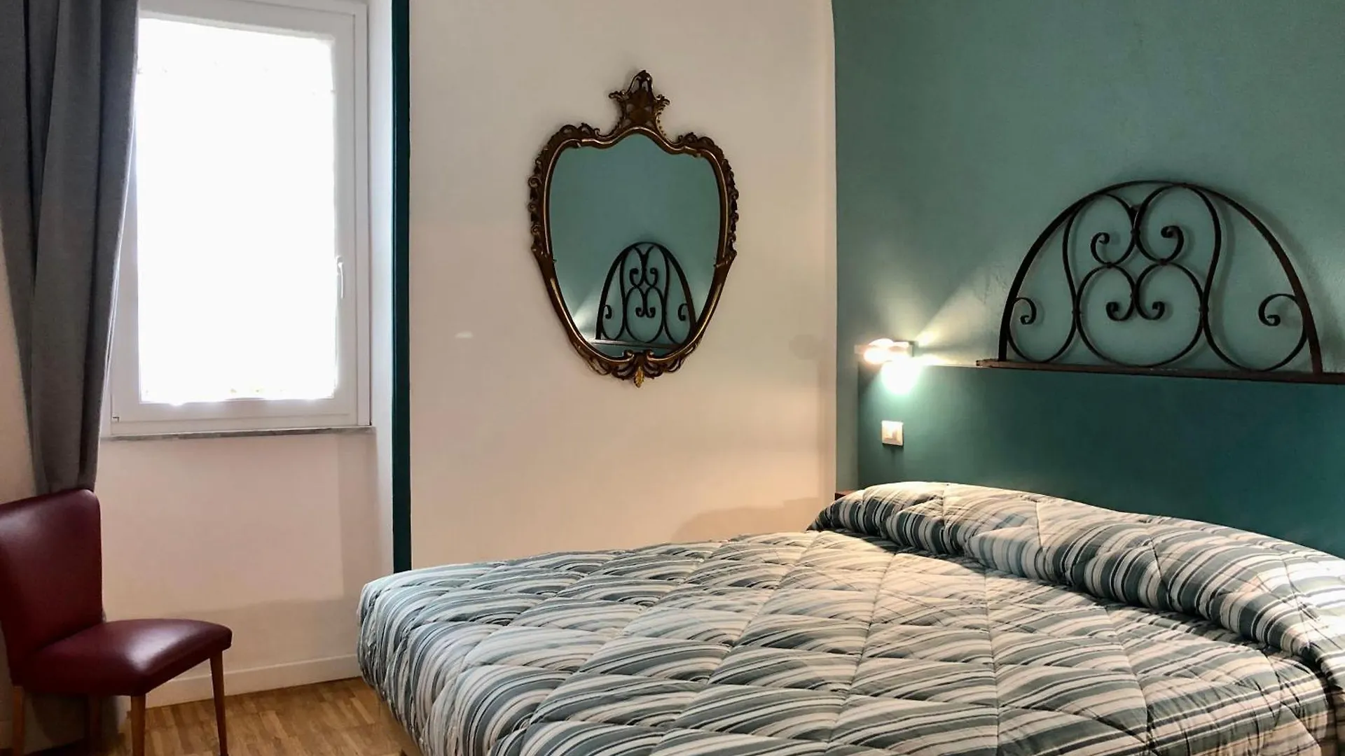 Dimor'A' Rooms Питильяно 0*,  Италия